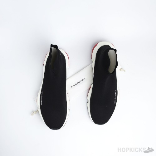 balenciaga speed runners red